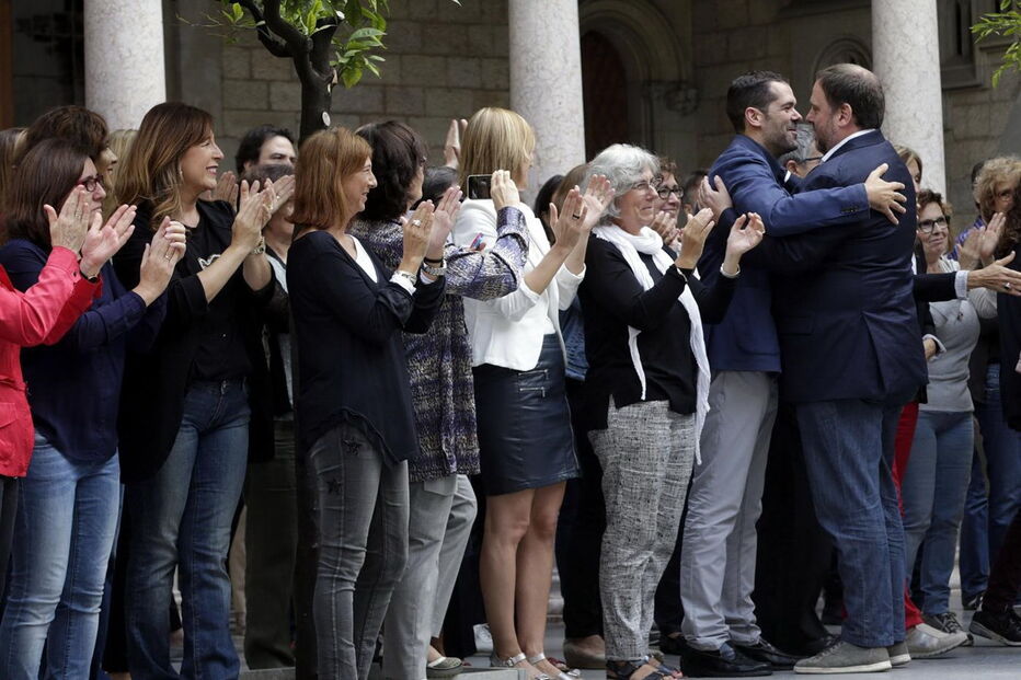Catalães voltam a sair à rua esta segunda-feira