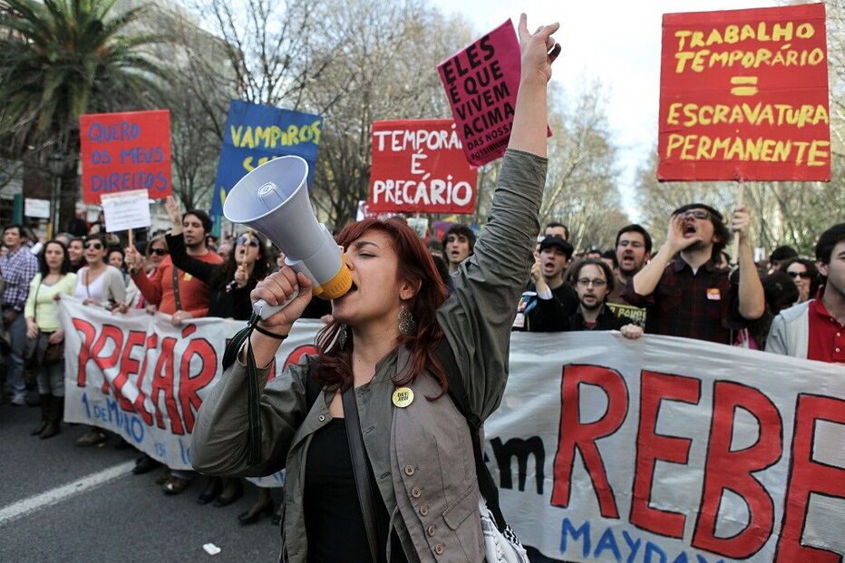 Trabalhadores precários do Estado