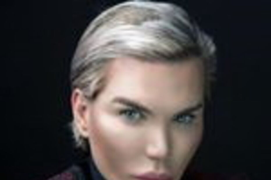 Rodrigo Alves, o 'Ken Humano'