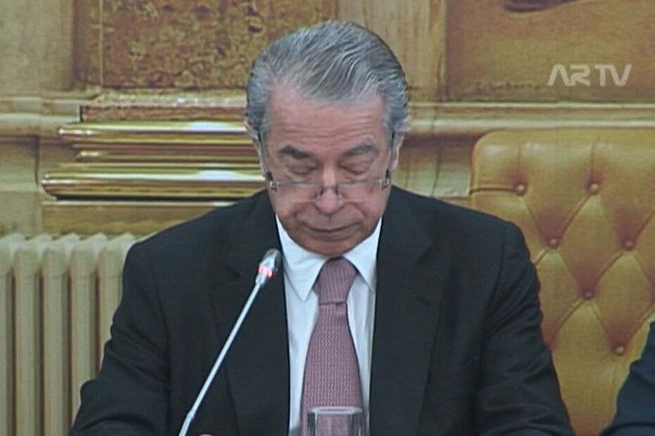 Tribunal tira 38 mil euros por mês a Ricardo Salgado