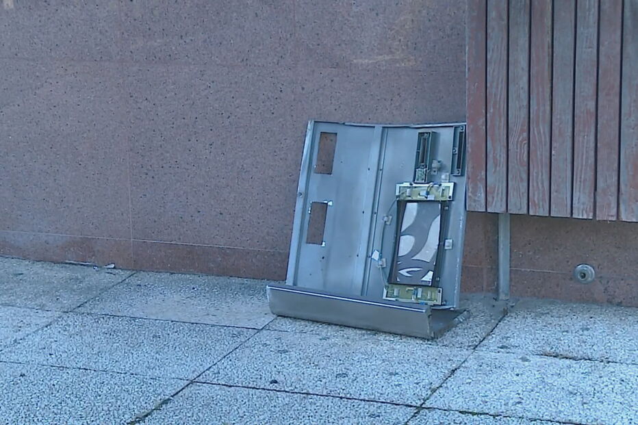 Cinco encapuzados assaltam multibanco em Paredes