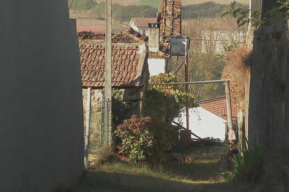 Incêndio deixa quatro pessoas desalojadas em Oliveira de Azeméis