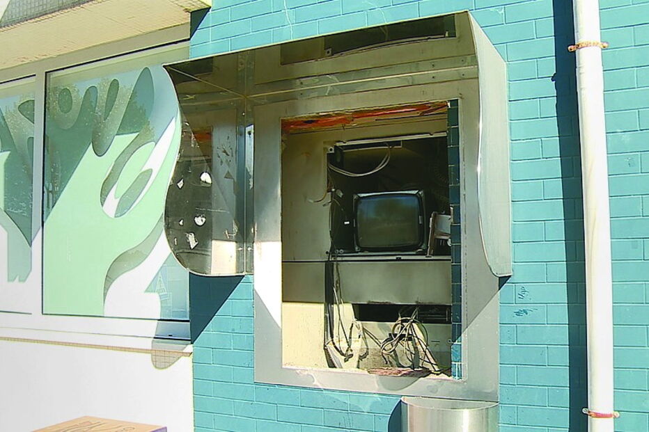 Dependência do Banco BIC no largo do Souto, em São Pedro de Fins, na Maia