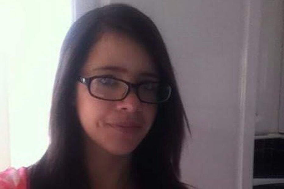 Katrina Evemy, de 19 anos, foi morta em frente à filha bebé pelo 'ex'
