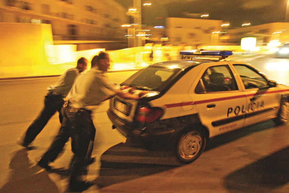 Parque automóvel das forças policiais – PSP e GNR – representa 40% do total de veículos do Estado     