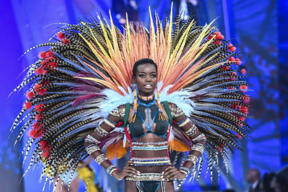 Maria Borges é um dos 'anjos' da Victoria's Secret