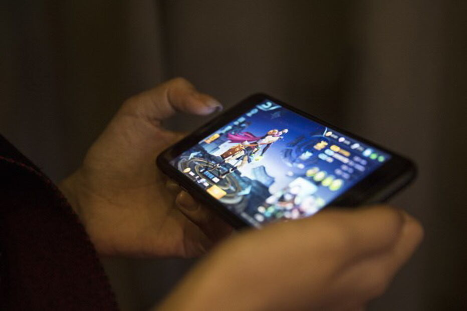 Fica cega ao jogar 24 horas seguidas