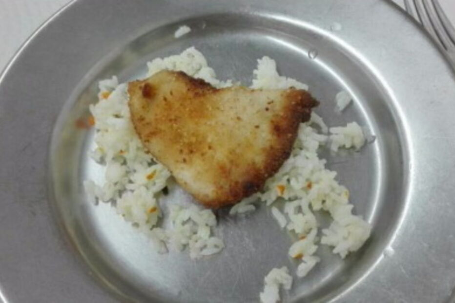 Pais alertam para refeições escolares de má qualidade e em pouca quantidade