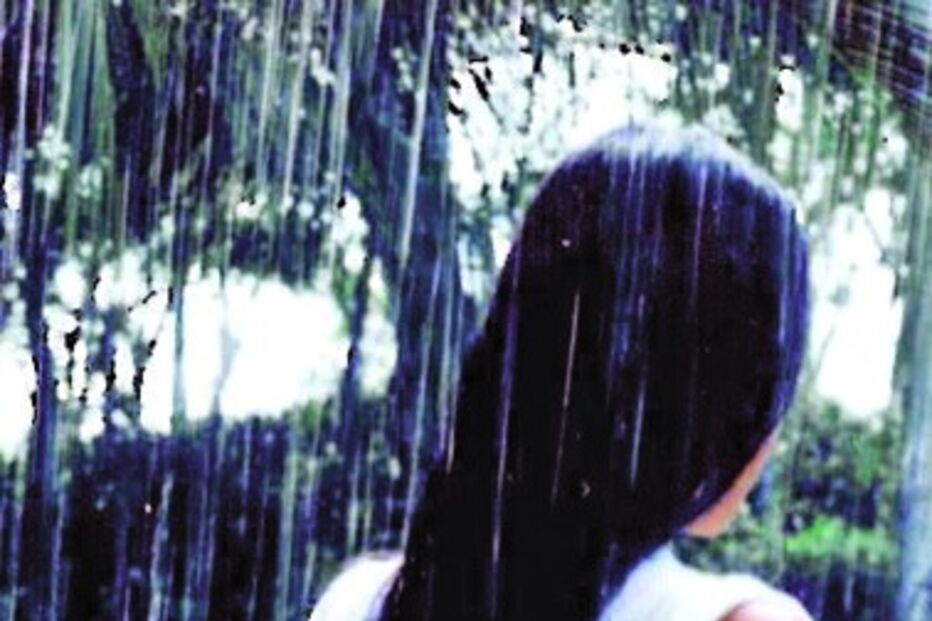 2017-10-09_23_33.04 Kim Kardashian é conhecida pelas suas curvas sensuais.jpg