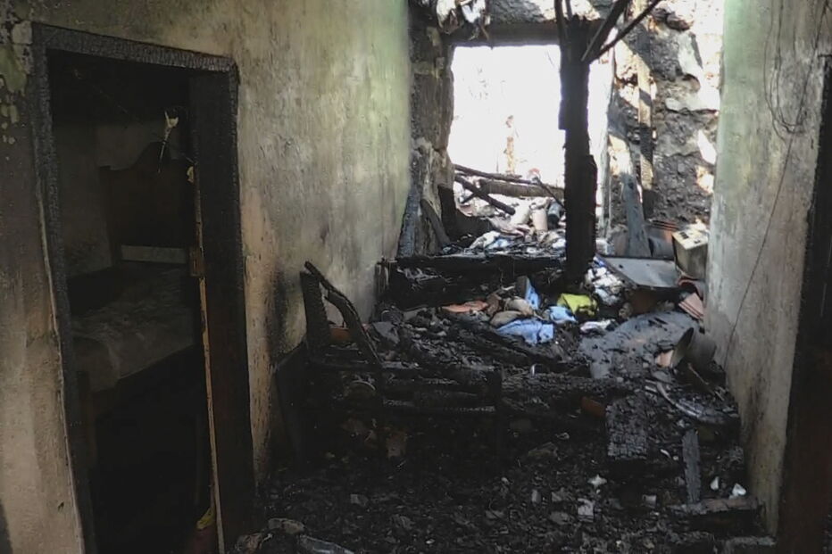 Incêndio destrói habitação em Guimarães