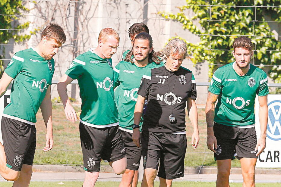 Jorge Jesus isolou a equipa das polémicas com o presidente dos leões   