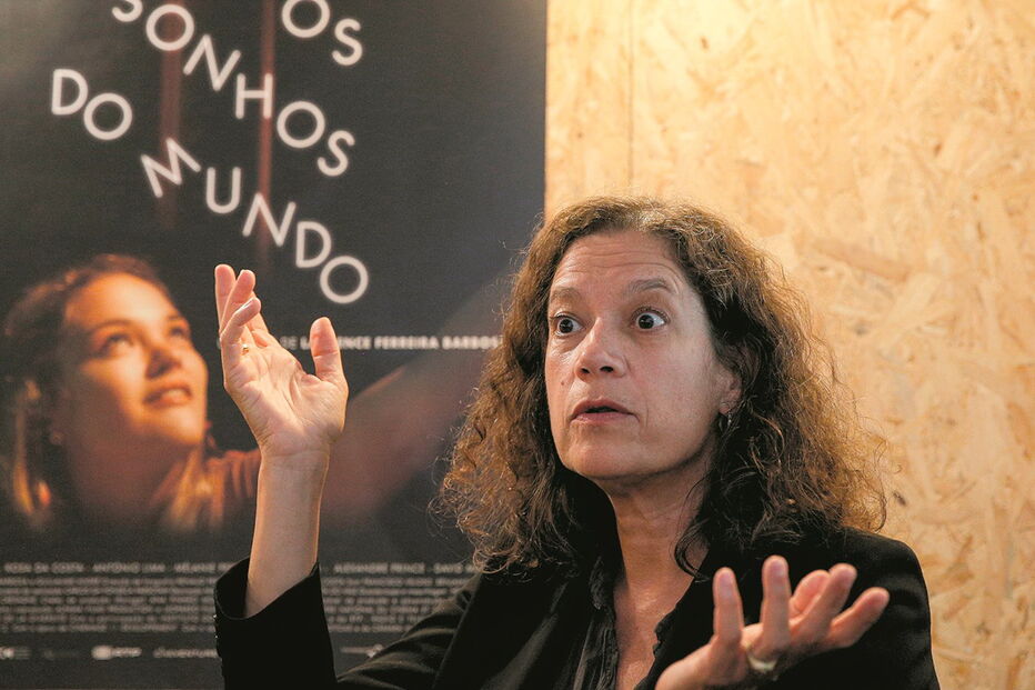 Laurence Ferreira Barbosa é neta de um português. A realizadora francesa esteve em Lisboa a apresentar o filme