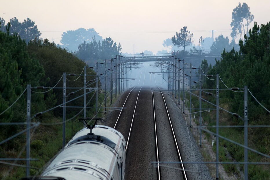 Comboio, fogo, incêndio