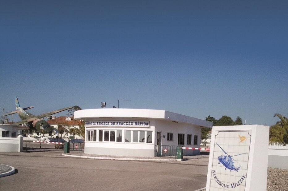 Investigação da Unidade de Contraterrorismo da PJ e da PJ Militar não tem dúvidas de que o furto de material de guerra, em junho, foi cometido por militares 