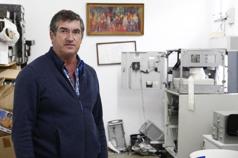 Grupo faz explodir caixa multibanco nas instalações da Junta de Freguesia de Maçussa ,na Azambuja