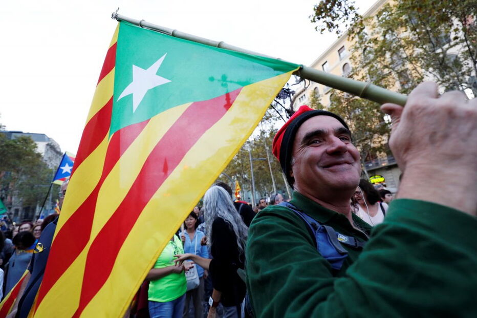 Catalunha, Barcelona, independência, Espanha, referendo