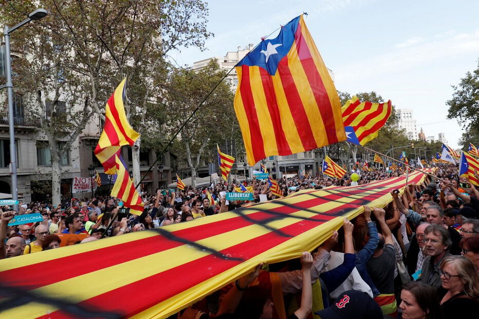 Catalunha, Barcelona, independência, Espanha, referendo