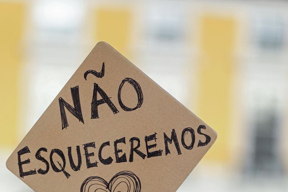 Incêndios, Portugal, Manifestação Silenciosa, Lisboa, Viseu, Porto, Braga, Marinha Grande, Bragança