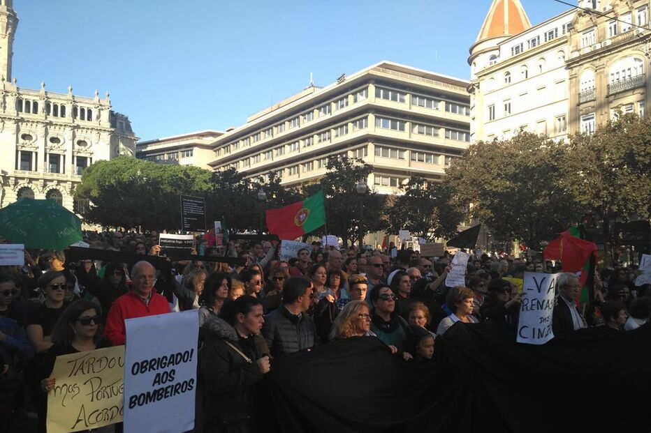 Incêndios, Portugal, Manifestação Silenciosa, Lisboa, Viseu, Porto, Braga, Marinha Grande, Bragança