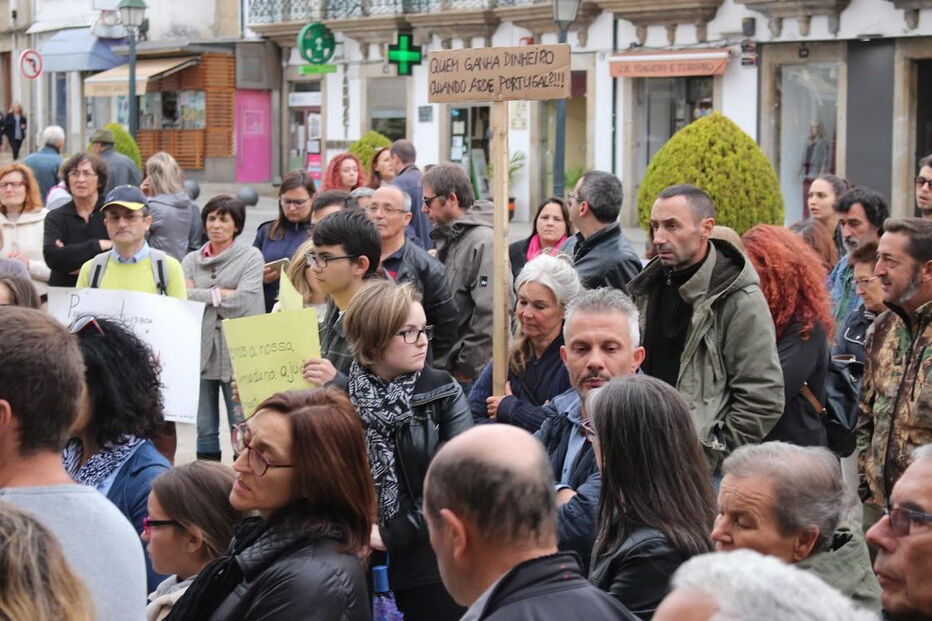 Incêndios, Portugal, Manifestação Silenciosa, Lisboa, Viseu, Porto, Braga, Marinha Grande, Bragança