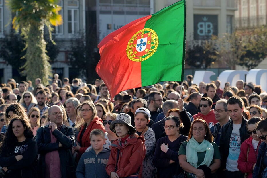 Incêndios, Portugal, Manifestação Silenciosa, Lisboa, Viseu, Porto, Braga, Marinha Grande, Bragança