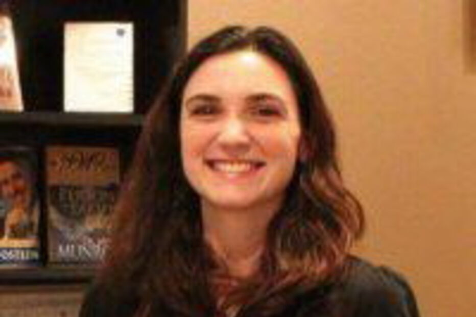 Professora acusada de manter relações sexuais com aluna menor em plena sala de aula