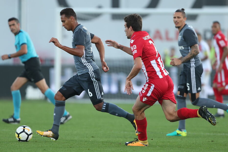 Desportivo das Aves recebe Benfica em jogo da nona jornada