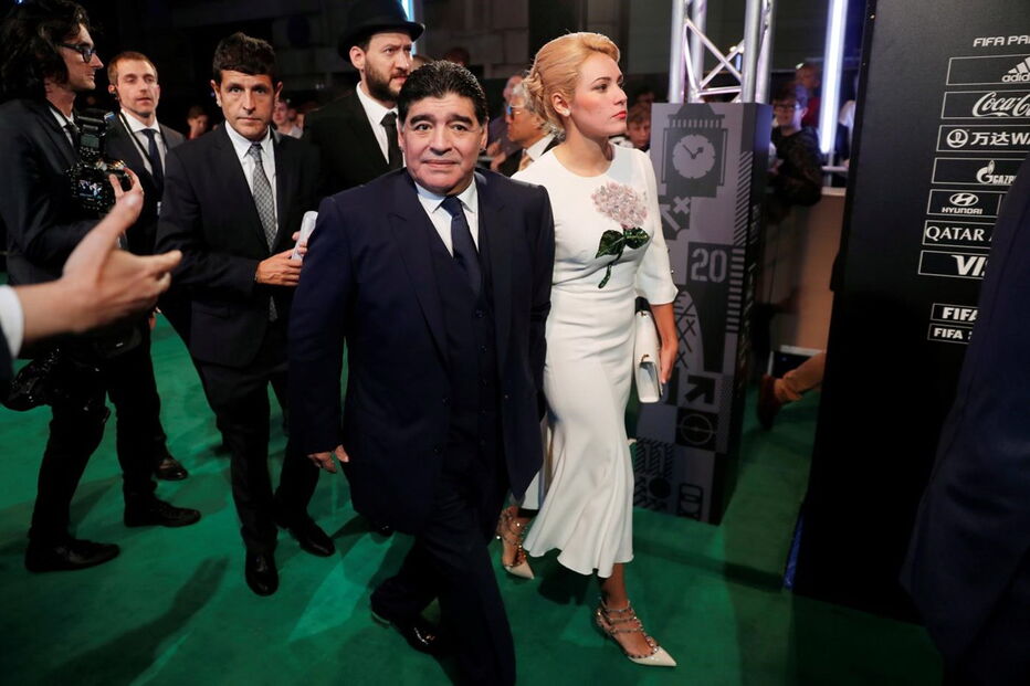 Diego Maradona com a companheira Rocio Oliva