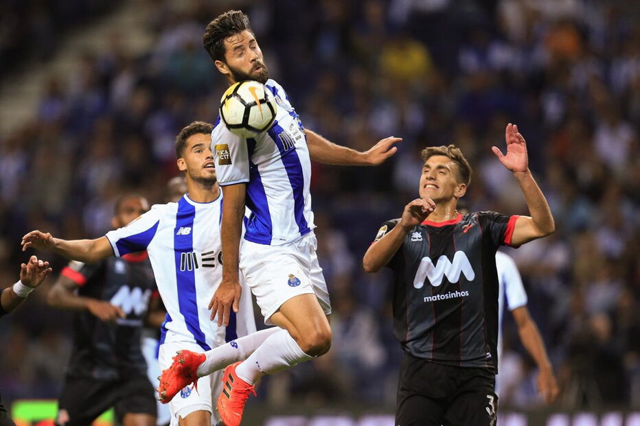 FC Porto e Leixões em partida a contar para a Taça da Liga