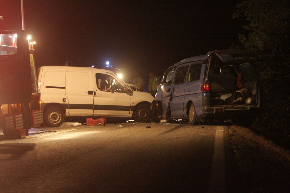colisão, feridos, morto, Benavente, Santo Estevão, acidente