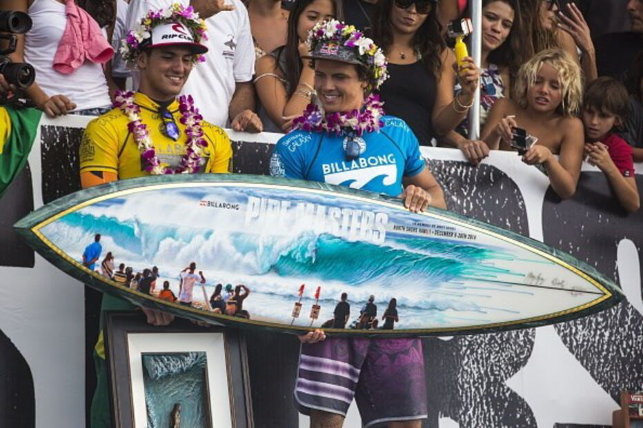 Surfistas Gabriel Medina e Julian Wilson