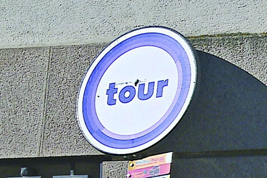 Palácio da Justiça, onde funciona o Tribunal da Relação do Porto, foi vandalizado 