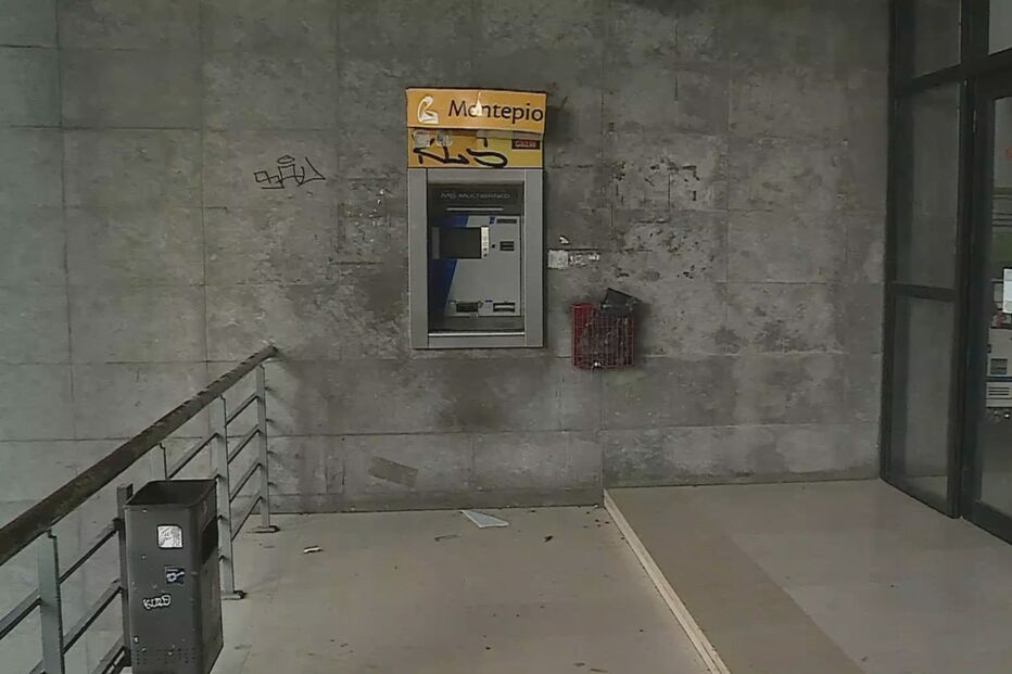 Caixa multibanco atacada à bomba na Rinchoa