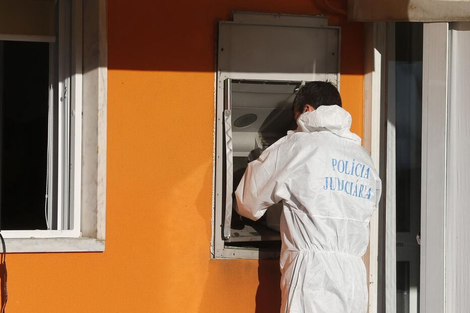 Máquina multibanco assaltada em Várzea de Sintra