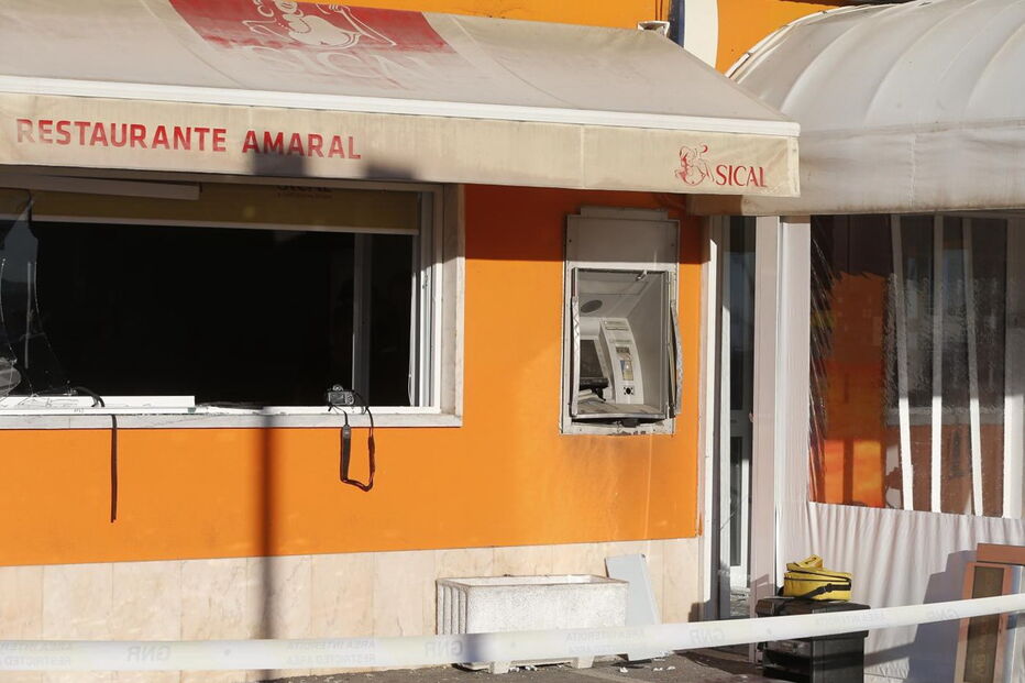 Máquina multibanco assaltada em Várzea de Sintra