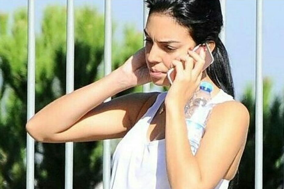 Georgina Rodríguez exibe barriga