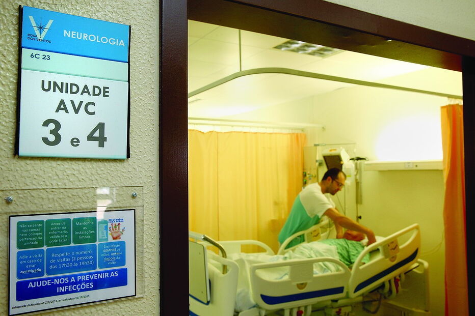 Unidade de AVC do Hospital Garcia de Orta, em Almada, recebe dois a três doentes por dia através da Via Verde