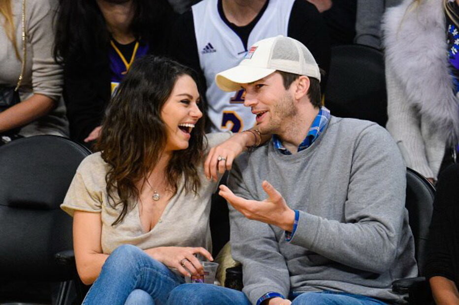 Filha de Mila Kunis bebe vinho desde que nasceu