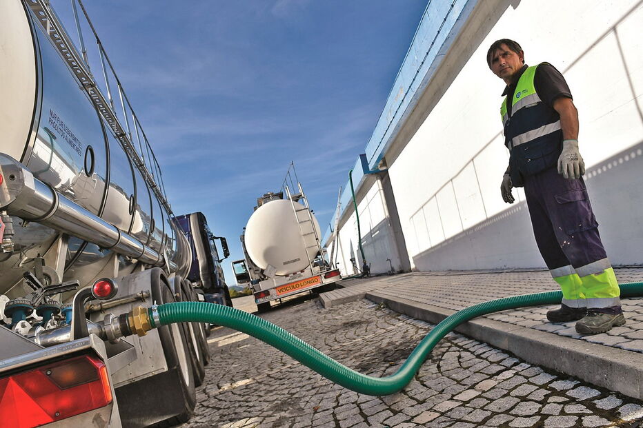 Camiões-cisterna visam responder às necessidades da população do concelho de Viseu