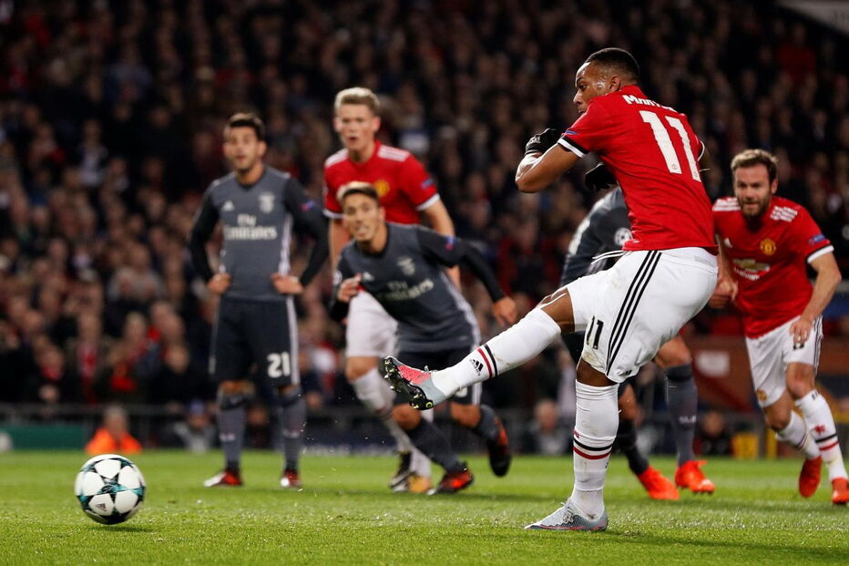 Veja as melhores imagens do Manchester United - Benfica