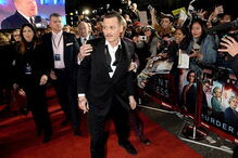 Johnny Depp na passadeira vermelha em Londres