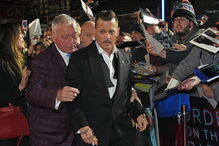 Johnny Depp na passadeira vermelha em Londres