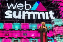 Caitlyn Jenner veio à Web Summit partilhar a sua experiência enquanto mulher transgénero