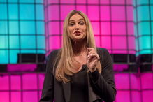 Caitlyn Jenner veio à Web Summit partilhar a sua experiência enquanto mulher transgénero