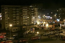  Prédio de nove andares colapsa após explosão de gás na Rússia