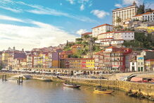 Douro embeleza a paisagem do Norte do País, mas também tem tido cada vez mais peso no turismo e na economia