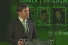 Vieira ignora ataques de Bruno de Carvalho