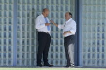 Luís Gonçalves, diretor-geral da SAD do FC Porto, com Pinto da Costa