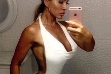 Mãe mórmon torna-se estrela porno aos 36 anos