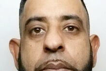 Inglaterra, violação, Sajid Ali, Riaz Makhmood, Zaheer Iqbal